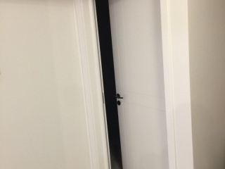 成品门及墙纸铺贴