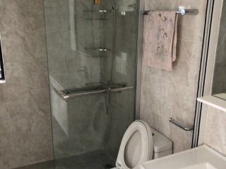 成品门及墙纸铺贴