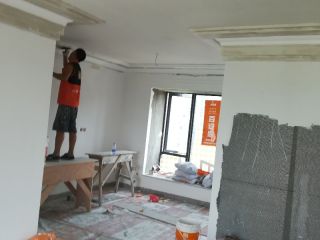 墙、顶面腻子批嵌