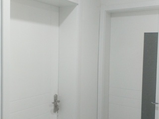 成品门及墙纸铺贴