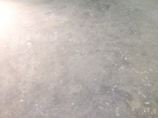 地砖铺贴及地面找平施作