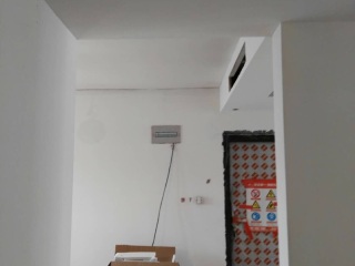 墙、顶面乳胶漆