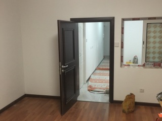 成品门及墙纸铺贴