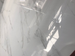 厨房、卫生间墙砖施作