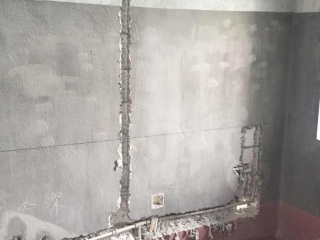 水、电管开槽施作