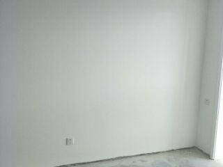 成品门及墙纸铺贴