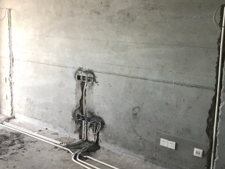 水、电管开槽施作