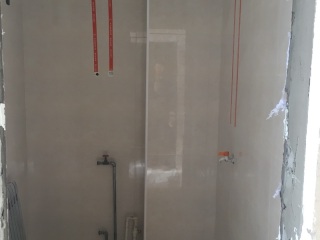 地砖铺贴及地面找平施作