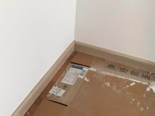 实木复合地板铺设