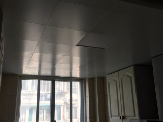 集成吊顶及橱柜柜体安装