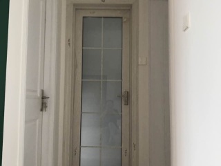 成品门及墙纸铺贴