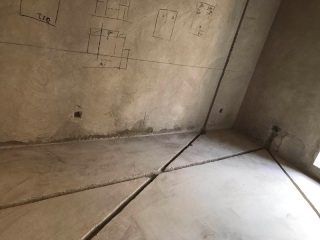 水、电管开槽施作