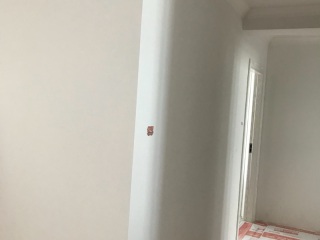 墙、顶面乳胶漆及墙纸铺贴