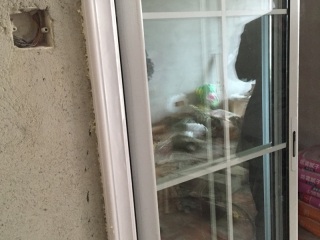 成品门及墙纸铺贴