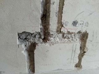 水、电管开槽施作