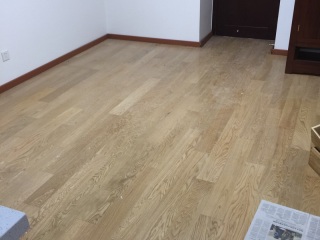 木地板铺设