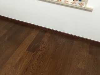 套装门、踢脚线安装