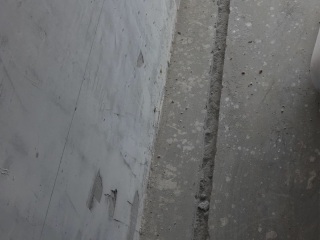水、电管开槽施作
