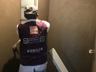 厨房、卫生间墙砖施作