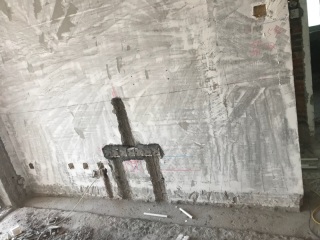 水、电管开槽施作