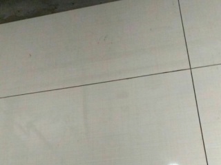 厨房、卫生间墙砖施作