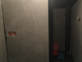 厨房、卫生间墙砖施作