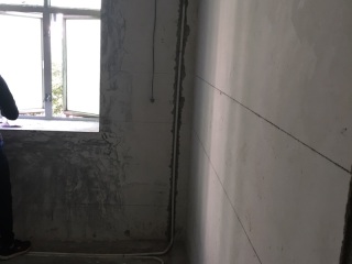 水、电管开槽施作