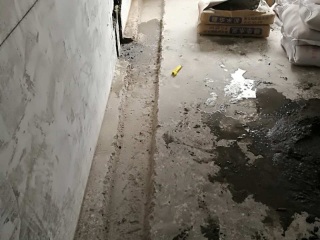 水、电管开槽施作