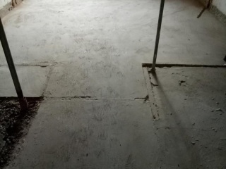 水、电管开槽施作