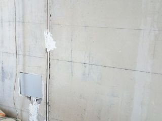 强、弱电路穿线施作