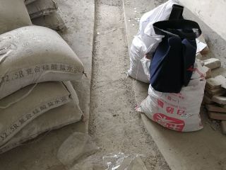 水、电管开槽施作