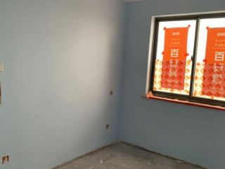 墙、顶面乳胶漆及墙纸铺贴