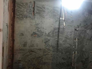 水、电管开槽施工