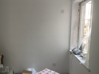 成品门及墙纸铺贴