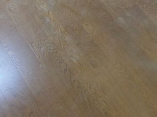 实木复合地板铺设