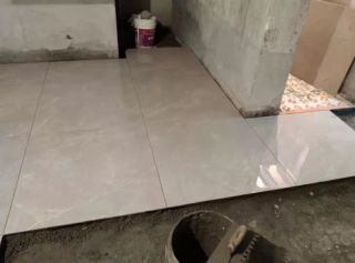 厅房间阳台等地砖铺贴