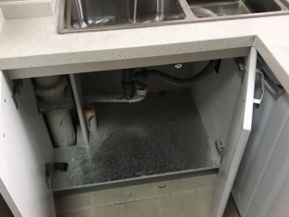 集成吊顶及橱柜柜体安装