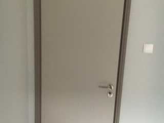 成品门及墙纸铺贴