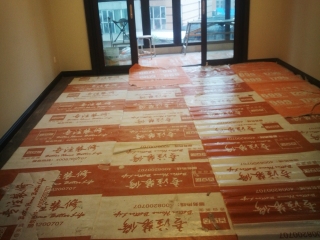 木地板铺设