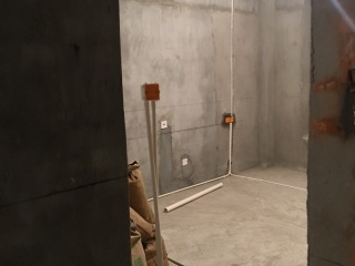 水、电管开槽施工