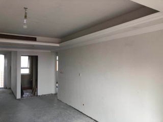 墙、顶面腻子批嵌