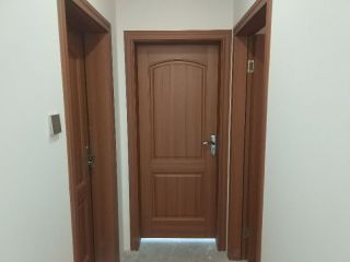 成品门及墙纸铺贴