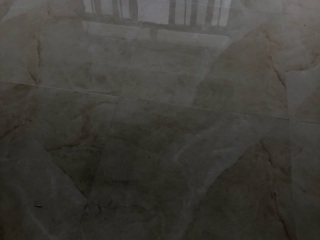 地砖铺贴及地面找平施作