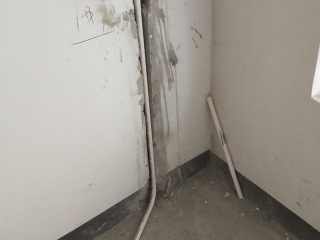 强、弱电布管穿线