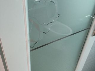 成品门及墙纸铺贴