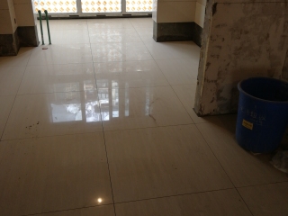 地砖铺贴及地面找平施作