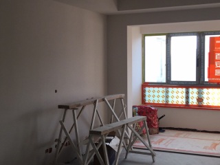 墙、顶面腻子批嵌