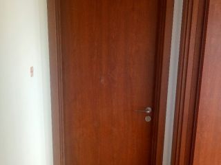 成品门及墙纸铺贴