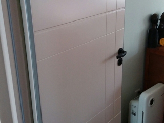 成品门及墙纸铺贴