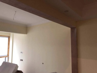 墙、顶面乳胶漆及墙纸铺贴